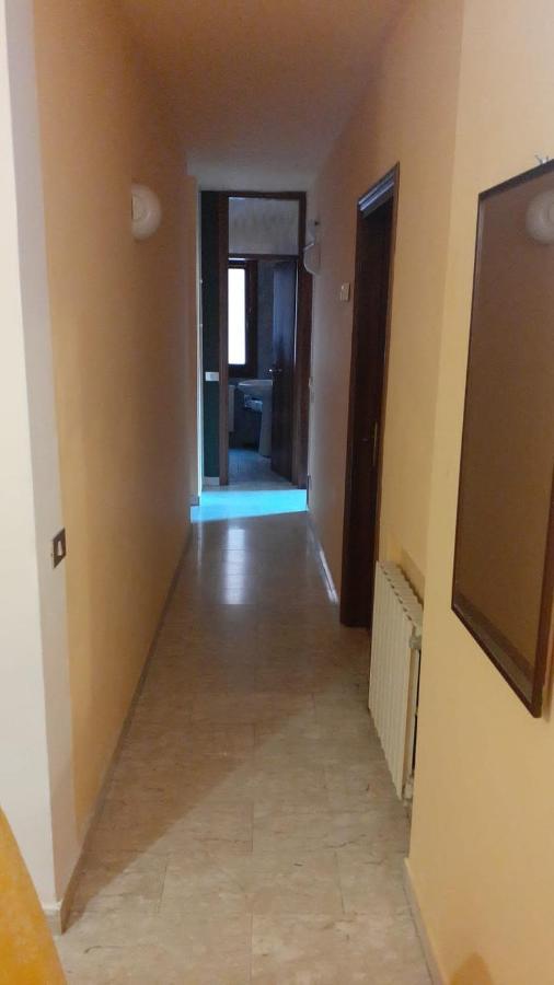 Hotel Two Steps From Rialto Bridge Venezia Esterno foto