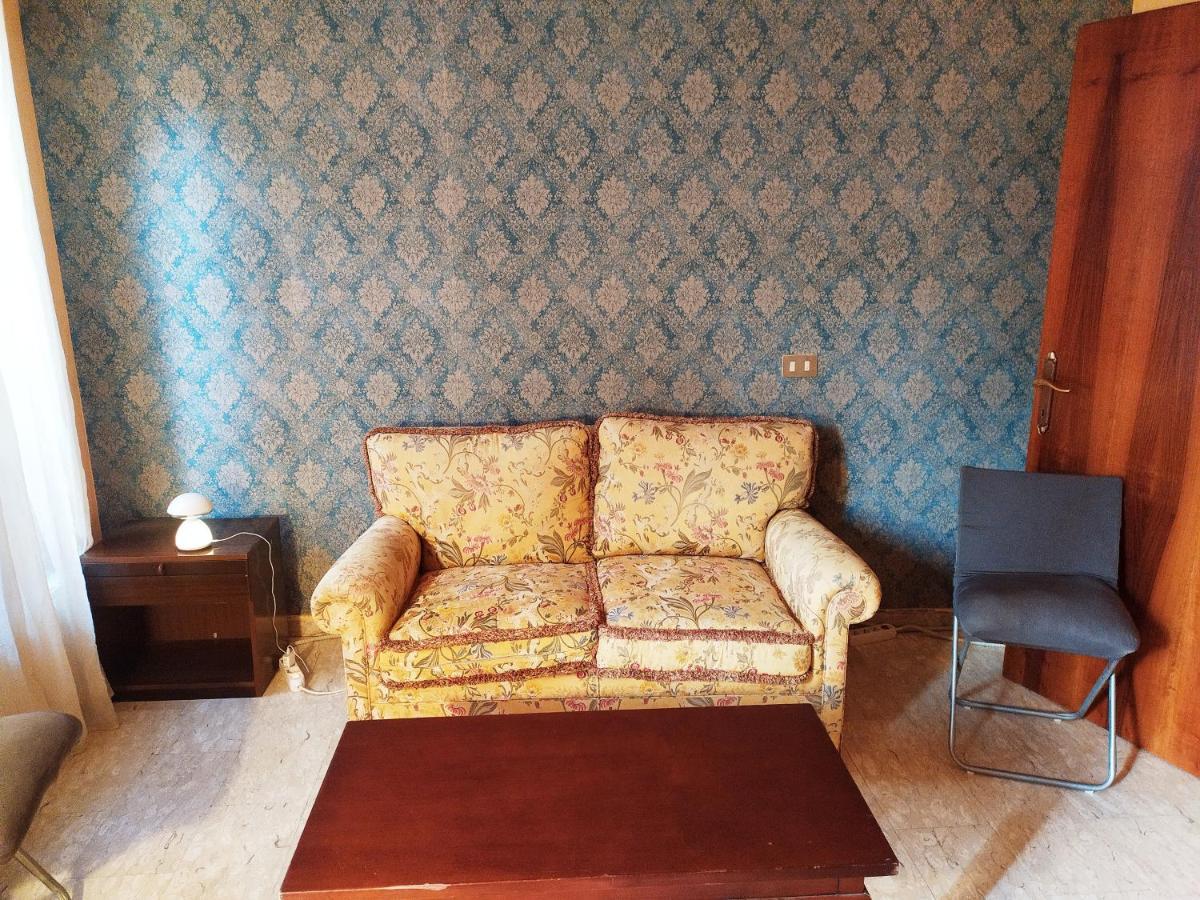 Hotel Two Steps From Rialto Bridge Venezia Esterno foto