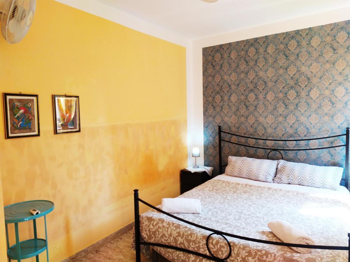 Hotel Two Steps From Rialto Bridge Venezia Esterno foto